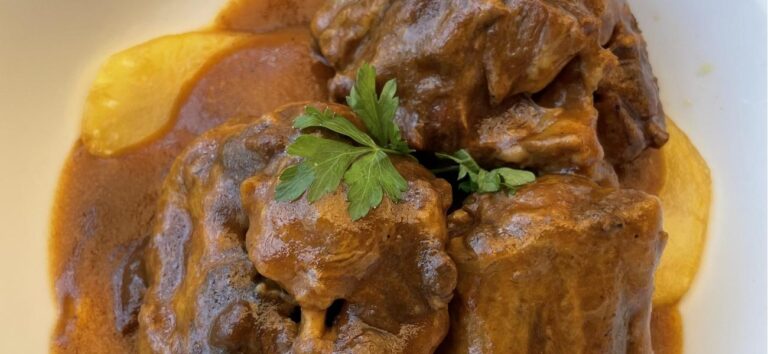 La Posada del Caballo, premiada al mejor rabo de toro de Córdoba en el III Concurso Profesional 8