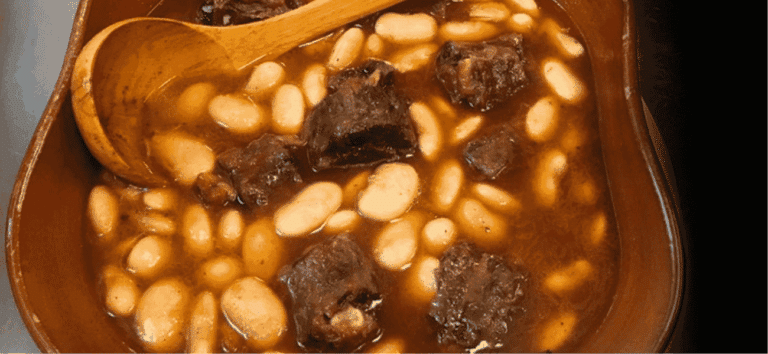 Habichuelas pintas con rabo de toro: receta del guiso andaluz 2